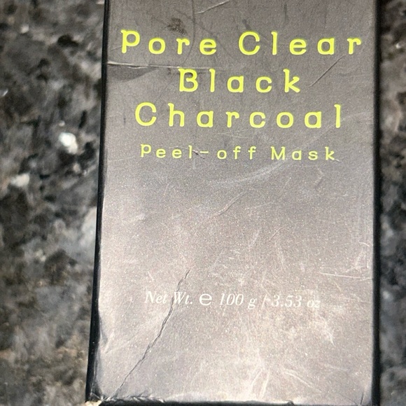 Pure Heals Pore Clear Black Charcoal Peel-Off Face Mask by Nature Village - Picture 2 of 6